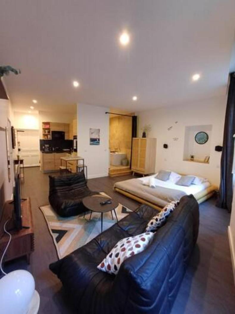 Le Sainte Claire - Majord'Home Annecy Centre Exterior foto