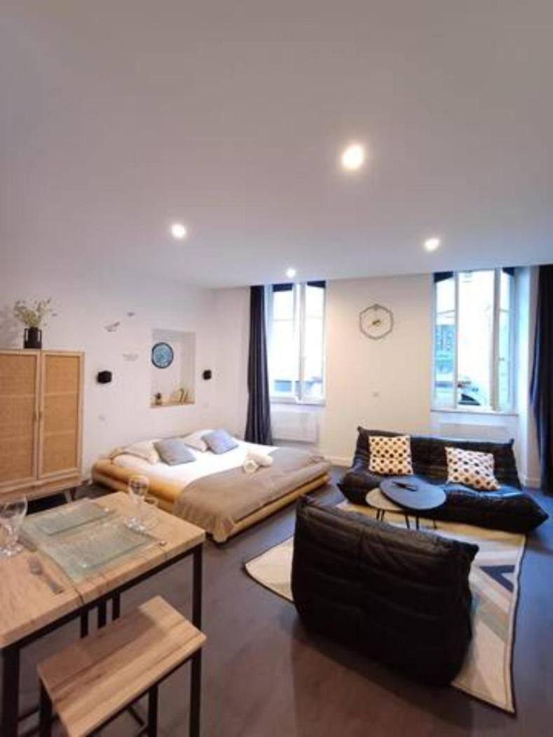 Le Sainte Claire - Majord'Home Annecy Centre Exterior foto